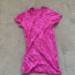 Lululemon pink swiftly tech